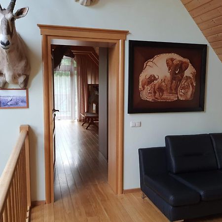 Apartamentai Hunter House 드루스키닝카이 객실 사진