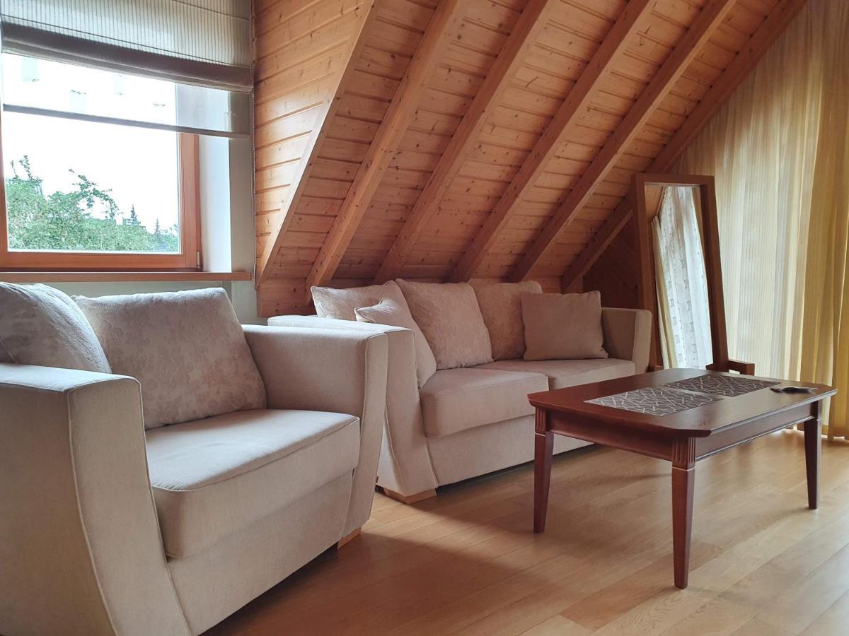 Apartamentai Hunter House 드루스키닝카이 외부 사진