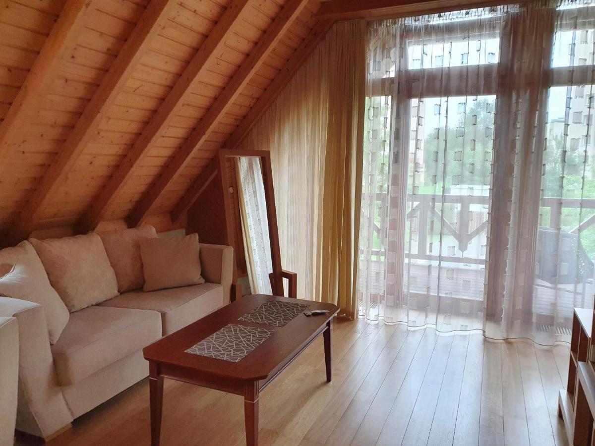 Apartamentai Hunter House 드루스키닝카이 외부 사진
